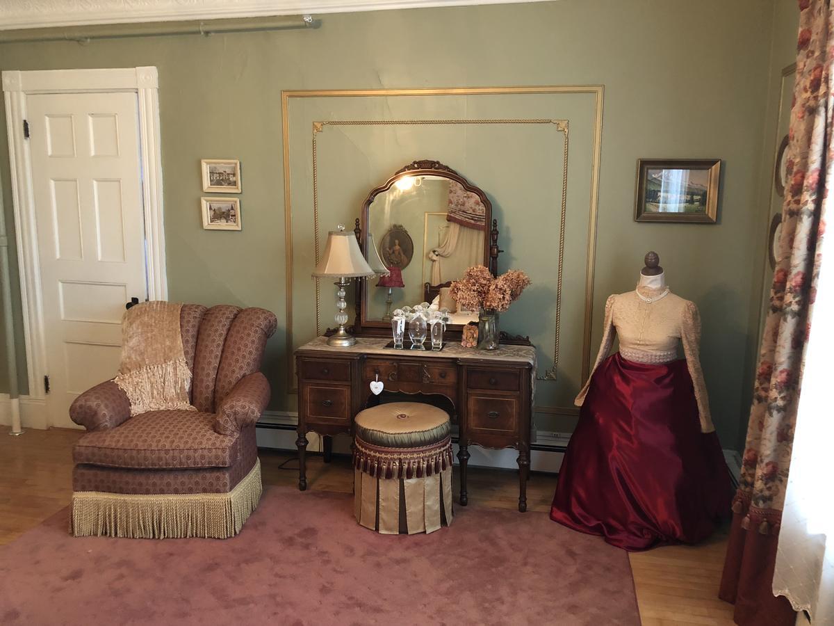 Penley House Bed & Breakfast Обърн Екстериор снимка