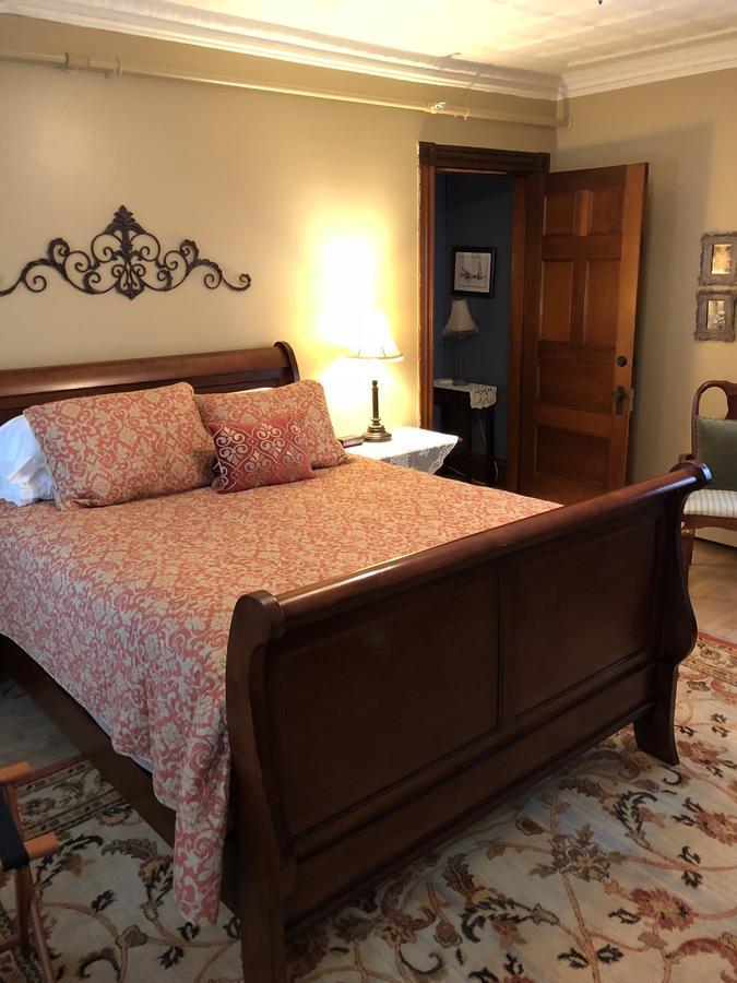 Penley House Bed & Breakfast Обърн Екстериор снимка