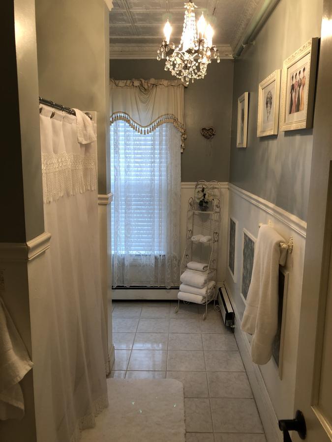 Penley House Bed & Breakfast Обърн Екстериор снимка